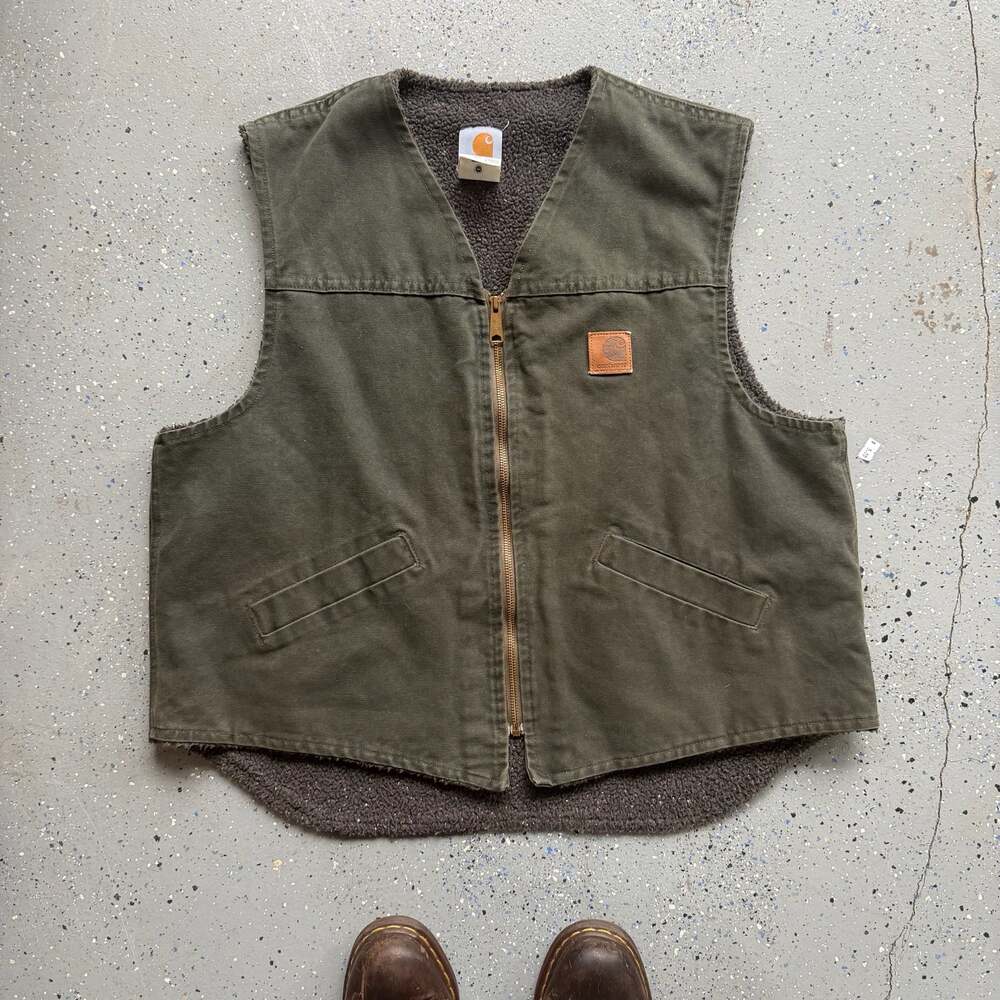 Carhartt V13MOS Sherpa Lined Vest - Picture 1 of 8